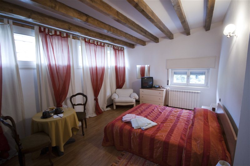 Vendita Albergo/B&B/Residence Maslianico Maslianico - Centro