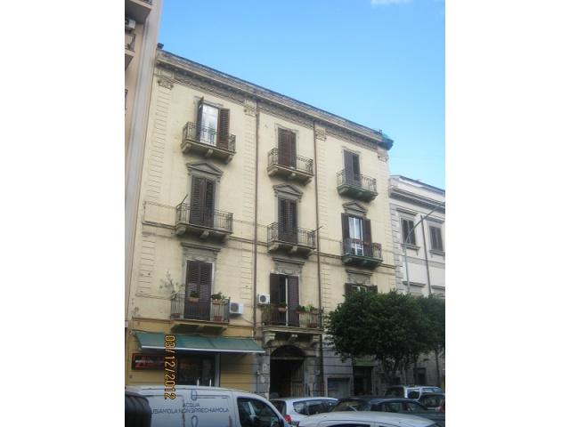 appartamento palermo vendita quart: palermo - centro b-&-c-immobiliare-di-cucinella-fara