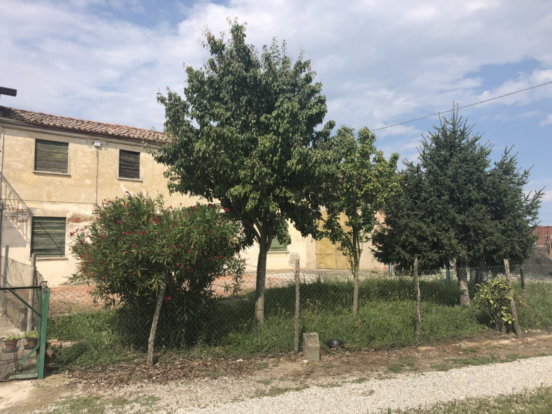vendita rustico maserà di padova maserà 50000 euro 4 locali 237 mq