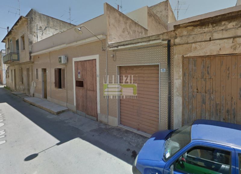 Vendita garage Avola