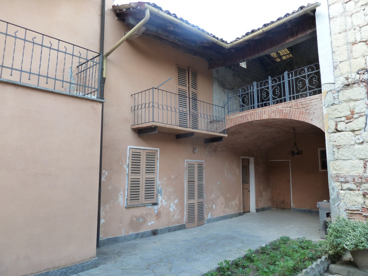 Bifamiliare in vendita a ottiglio (al) zona ottiglio centro 3 ... Cucine da ristrutturare