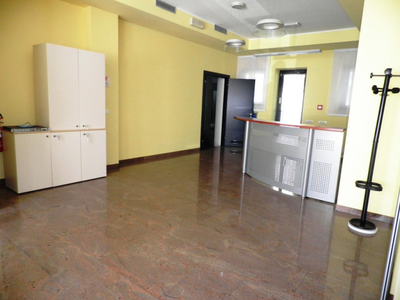 Ufficio - Loc.Com. VICENZA affitto  San Lazzaro SAN LAZZARO AGENZIA VICENZA sas di Marchetti Francesco via legione antonini