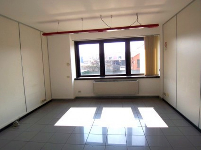 Stabile intero - Palazzo SEGRATE vendita    Immobili Servizi Immobiliari s.a.s.