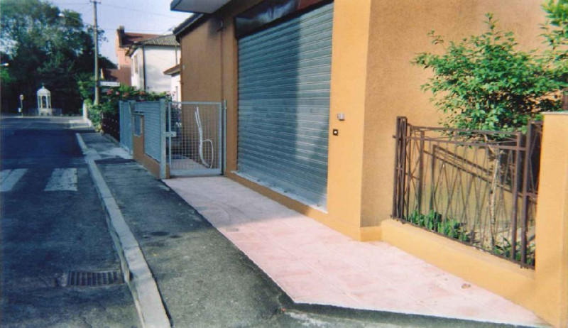 Negozio - Loc.Com. PADOVA affitto  Arcella - Sant