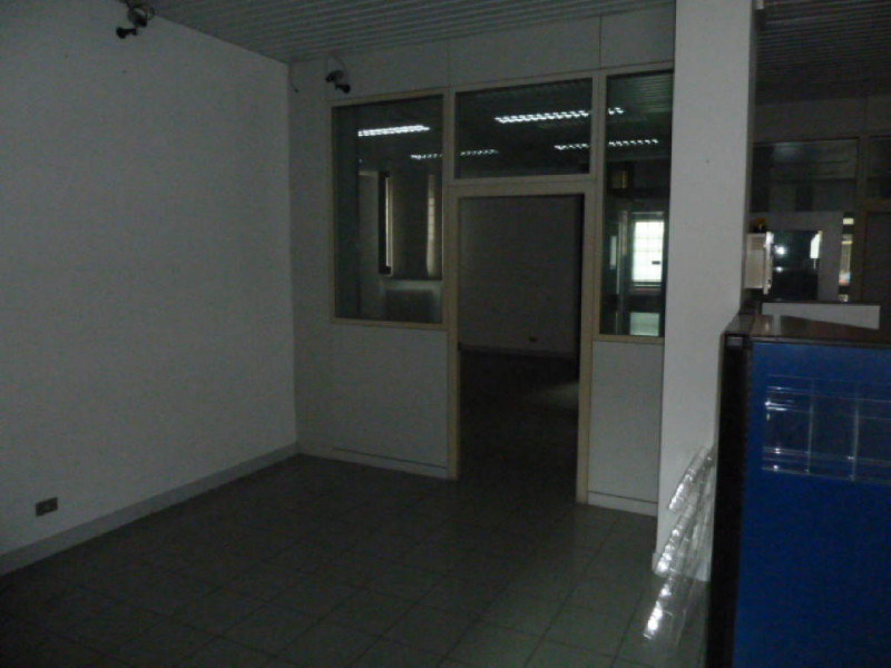 Ufficio - Loc.Com. VICENZA affitto  Borgo Casale - Stadio - Corso Padova VIALE MARGHERITA MODO IMMOBILIARE di Asset Immobiliare snc di Valente Eleonora Alessandra & C.