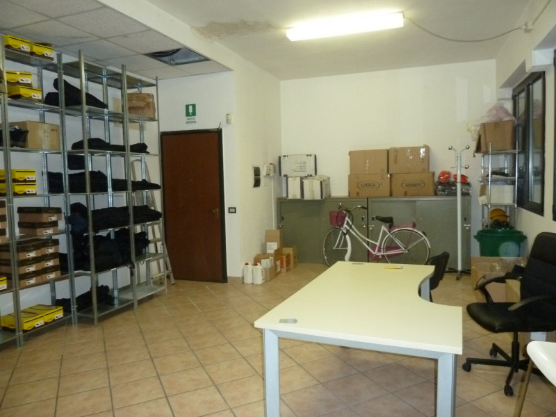 Ufficio - Loc.Com. VERONA affitto  San Michele Via Nichesola, 2 Immobili Verona s.n.c.