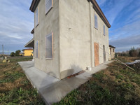 villa in vendita Fossò foto 005__casa_singola_ristrutturata_giardino_garage__20.jpg