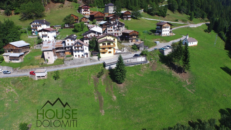 Vendita terreno zona Ronch a San Tomaso Agordino (BL) 1.030 mq