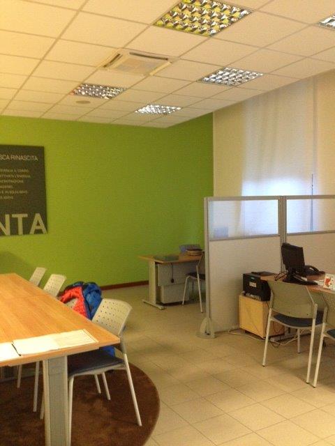 Ufficio - Loc.Com. PADOVA affitto  Zona Industriale Est via lisbona Erreti s.r.l.