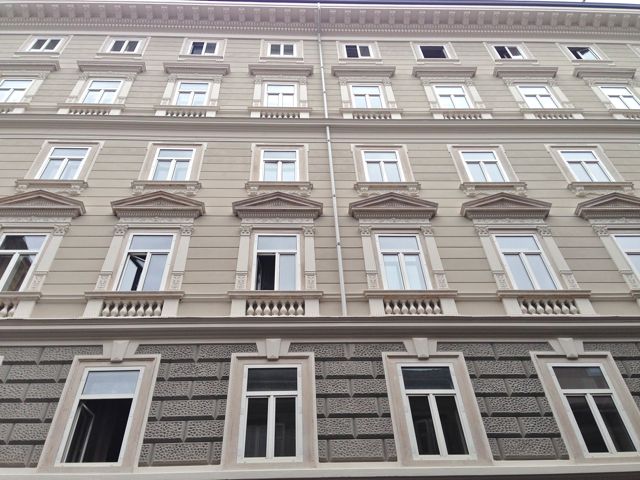 Negozio - Loc.Com. TRIESTE affitto  Centro via Valdirivo Savino Gestioni Immobiliari