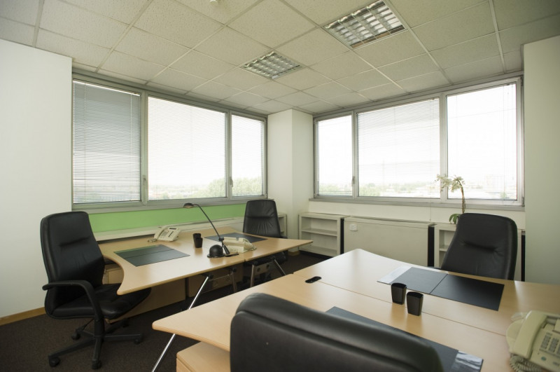 Ufficio - Loc.Com. MILANO affitto  Bruzzano via della Senna Giordano Immobiliare Sas