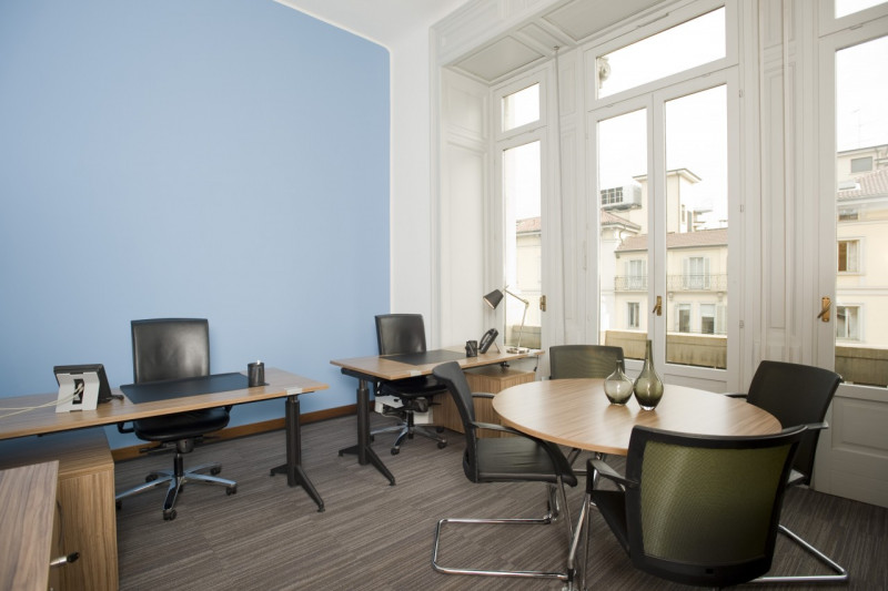 Ufficio - Loc.Com. MILANO affitto  Duomo piazza Duomo Giordano Immobiliare Sas