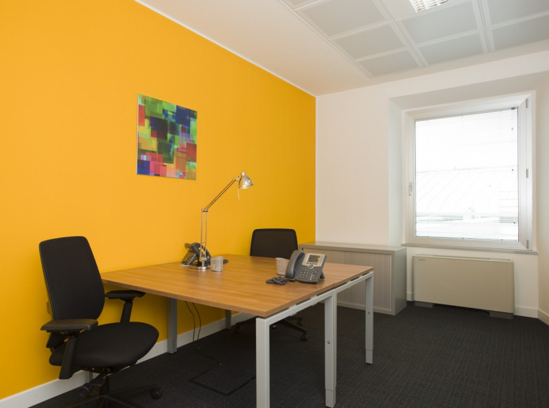 Ufficio - Loc.Com. MILANO affitto  Stazione Centrale via Vittor Pisani Giordano Immobiliare Sas