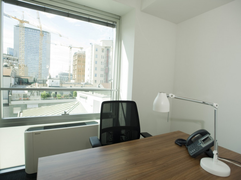Ufficio - Loc.Com. MILANO affitto  Stazione Centrale via Vittor Pisani Giordano Immobiliare Sas