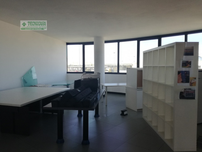 Ufficio - Loc.Com. VERONA affitto   Via Sommacampagna, 63/h Industriale Uno Srl