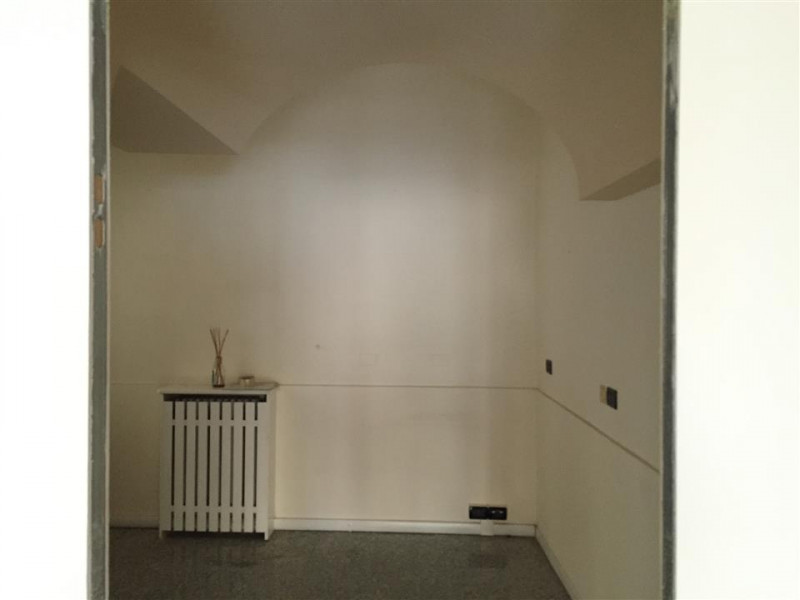 Negozio - Loc.Com. VICENZA affitto  Parco Querini - San Marco Contrà Vittorio veneto AGENZIA VICENZA sas di Marchetti Francesco via legione antonini