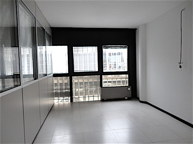 Ufficio - Loc.Com. PADOVA affitto  Padova Uno Via Savelli Agenzia Immobiliare Petrarca