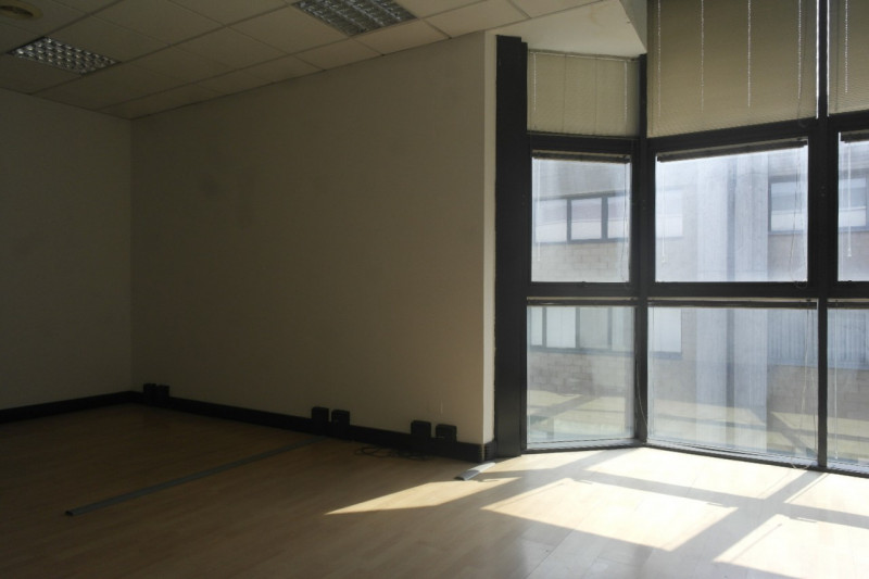 Ufficio - Loc.Com. VICENZA affitto  Viale Trento  MODO IMMOBILIARE di Asset Immobiliare snc di Valente Eleonora Alessandra & C.