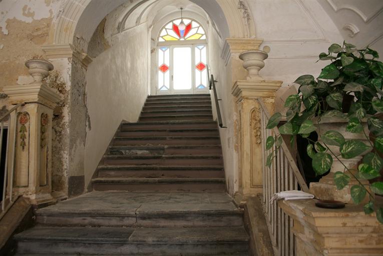 Vendita stabile / palazzo da ristrutturare zona Teatro Verdi a Padova (PD) 1.000 mq