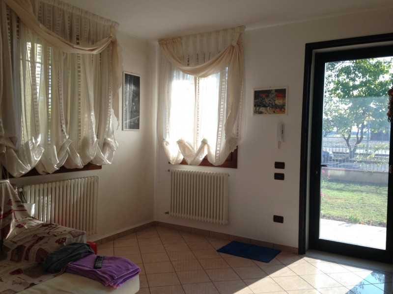 Villa Bifamiliare ITALIA vendita  Megliadino San Fidenzio - Centro Via Mussini Immobiliare Principe Umberto