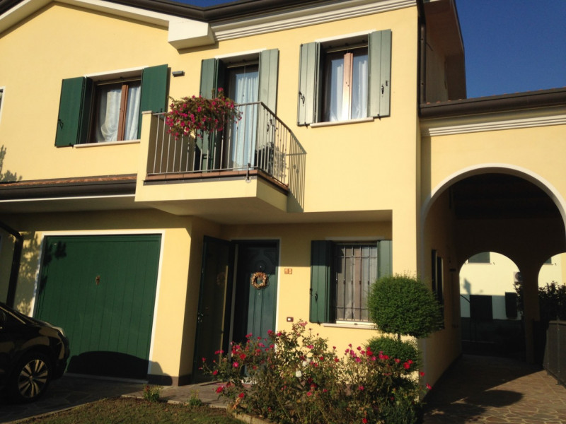  italia vendita quart: megliadino san fidenzio - centro immobiliare principe umberto
