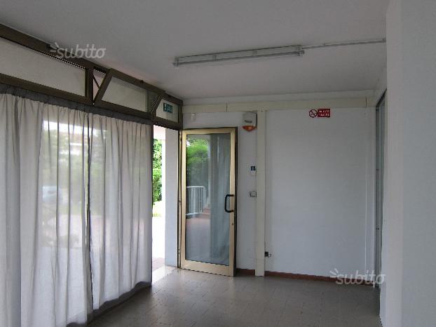 Negozio - Loc.Com. PADOVA affitto  San Lazzaro  Immobiliare Susy