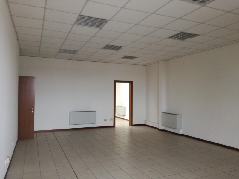  vicenza affitto quart: zona industriale est modo-immobiliare-di-asset-immobiliare-snc-di-valente-eleonora-alessandra-&-c.