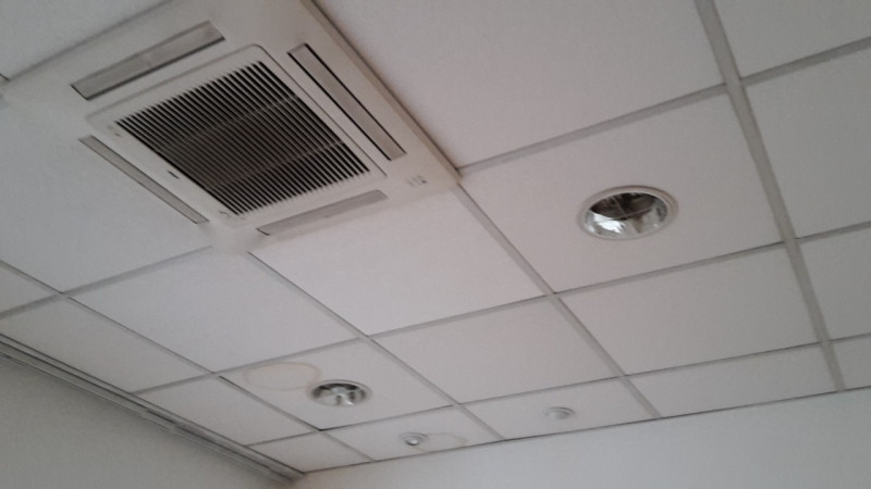 Ufficio - Loc.Com. VICENZA affitto  Zona Industriale Ovest via oreficeria MODO IMMOBILIARE di Asset Immobiliare snc di Valente Eleonora Alessandra & C.