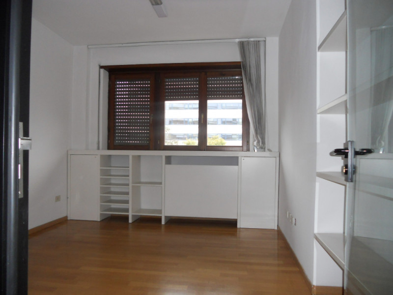 Ufficio - Loc.Com. TRENTO affitto  Trento Nord VIA GUARDINI La Torre snc di Pallanch Monica & C.