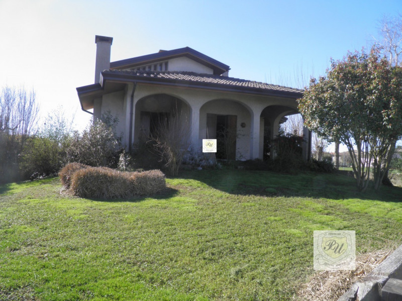 Villa Unifamiliare - Indipendente SANT