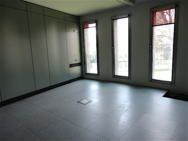 Ufficio - Loc.Com. PADOVA affitto  Camin Via Uruguay Agenzia Immobiliare Petrarca