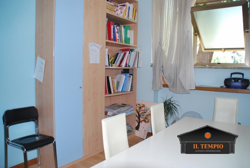 Ufficio - Loc.Com. VICENZA affitto  Viale Crispi LEONCAVALLO Agenzia Il Tempio LG di Luca Galzignato