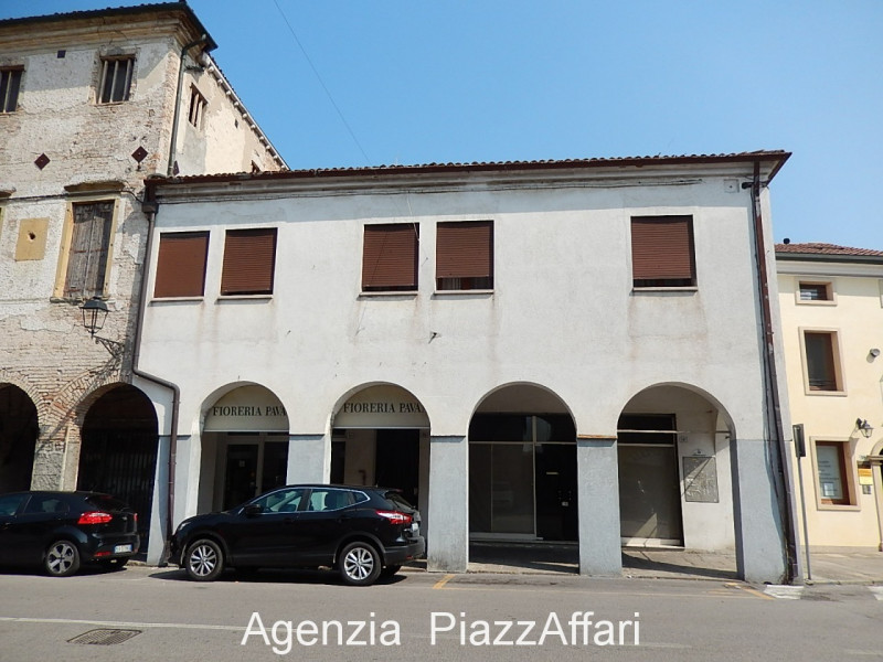 Stabile intero - Palazzo PIOVE DI SACCO vendita  Piove di Sacco - Centro Piove di Sacco - Centro Storico PiazzAffari di Dal Santo Renato