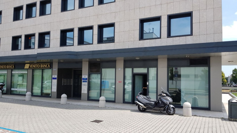 Negozio - Loc.Com. PADOVA affitto  Tribunale - Nuovo VIA NICOLO