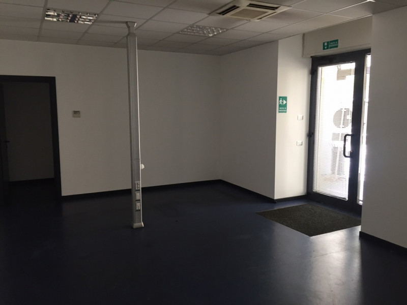 Negozio - Loc.Com. PADOVA affitto  Centro Storico via zabarella Agenzia Immobiliare San Fermo