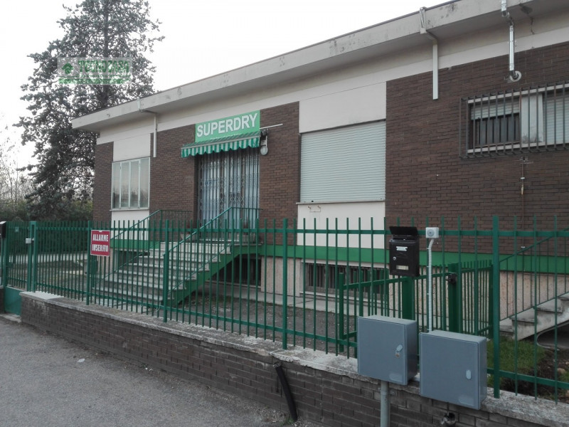 Capannone Commerciale VERONA affitto  Verona via bacilieri, 7/a Industriale Uno Srl