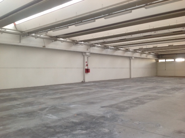 Capannone Commerciale PADOVA vendita  Zona Industriale Est CORSO STATI UNITI - ZONA INDUSTRIALE PADOVA Erreti s.r.l.