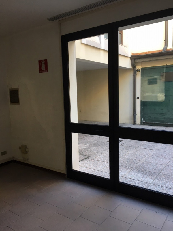 Ufficio - Loc.Com. PADOVA affitto  Centro Storico via trieste Ad Casa Padova di Dardilli Nicoletta