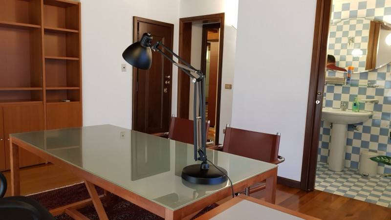 Ufficio - Loc.Com. PADOVA affitto  Duomo piazza duomo Agenzia Lampo immobiliare Sas