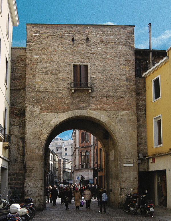Negozio - Loc.Com. PADOVA vendita  Centro Storico centro storico vicinanze Porta Altinate Immobiliare Cerno