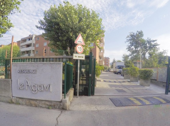 Vendita box e posti auto Via Carpineto a Trieste (TS) 10 mq