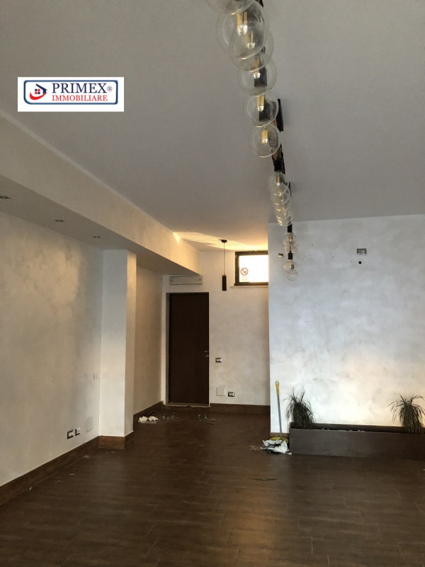 Negozio - Loc.Com. ROMA affitto  Mezzocammino LARGO BENITO JACOVITTI Primex Immobiliare S.r.l.