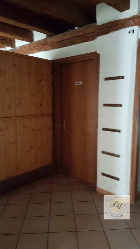 Stabile intero - Palazzo ESTE vendita   via principe umberto Immobiliare Principe Umberto