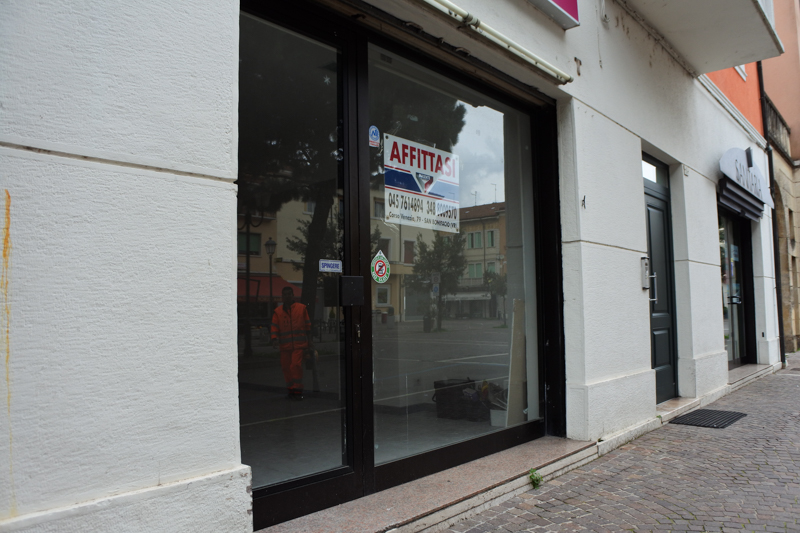 Affitto attività commerciale in buone condizioni Corso Italia zona San Bonifacio - Centro a San Bonifacio (VR) 50 mq