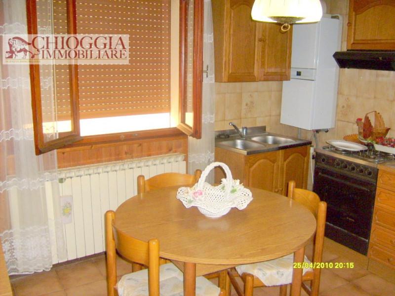 Villa Unifamiliare - Indipendente CHIOGGIA vendita  Sottomarina - Centro Via Marco Polo 69 Chioggia Immobiliare S.r.l.s.