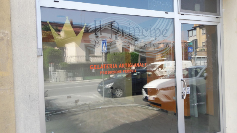 Negozio - Loc.Com. VENEZIA affitto  Marghera Via Trieste Immobiliare Riviera snc