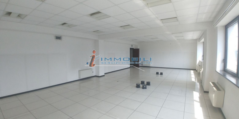  milano affitto quart: bonola immobili-servizi-immobiliari-s.a.s.