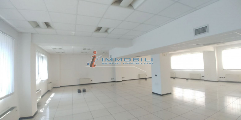  milano affitto quart: bonola immobili-servizi-immobiliari-s.a.s.