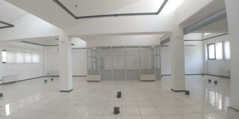 Ufficio - Loc.Com. MILANO affitto  Bonola  Immobili Servizi Immobiliari s.a.s.