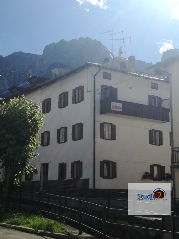 Vendita appartamento in ottime condizioni Via Aiarnola zona Padola a Comelico Superiore (BL) 60 mq